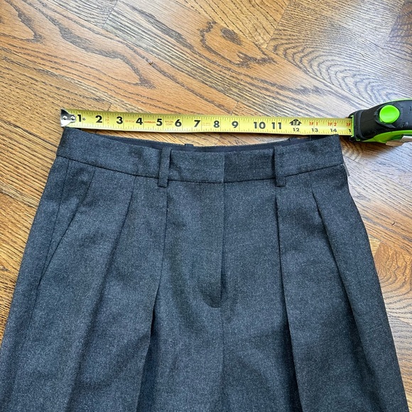Theory Double Pleat Pant Sleek Virgin Wool Flannel Charcoal Gray Size 4 Wide Leg - Picture 8 of 11